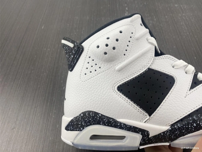 6 Jordan Retro 384664-101 Oreo 1105